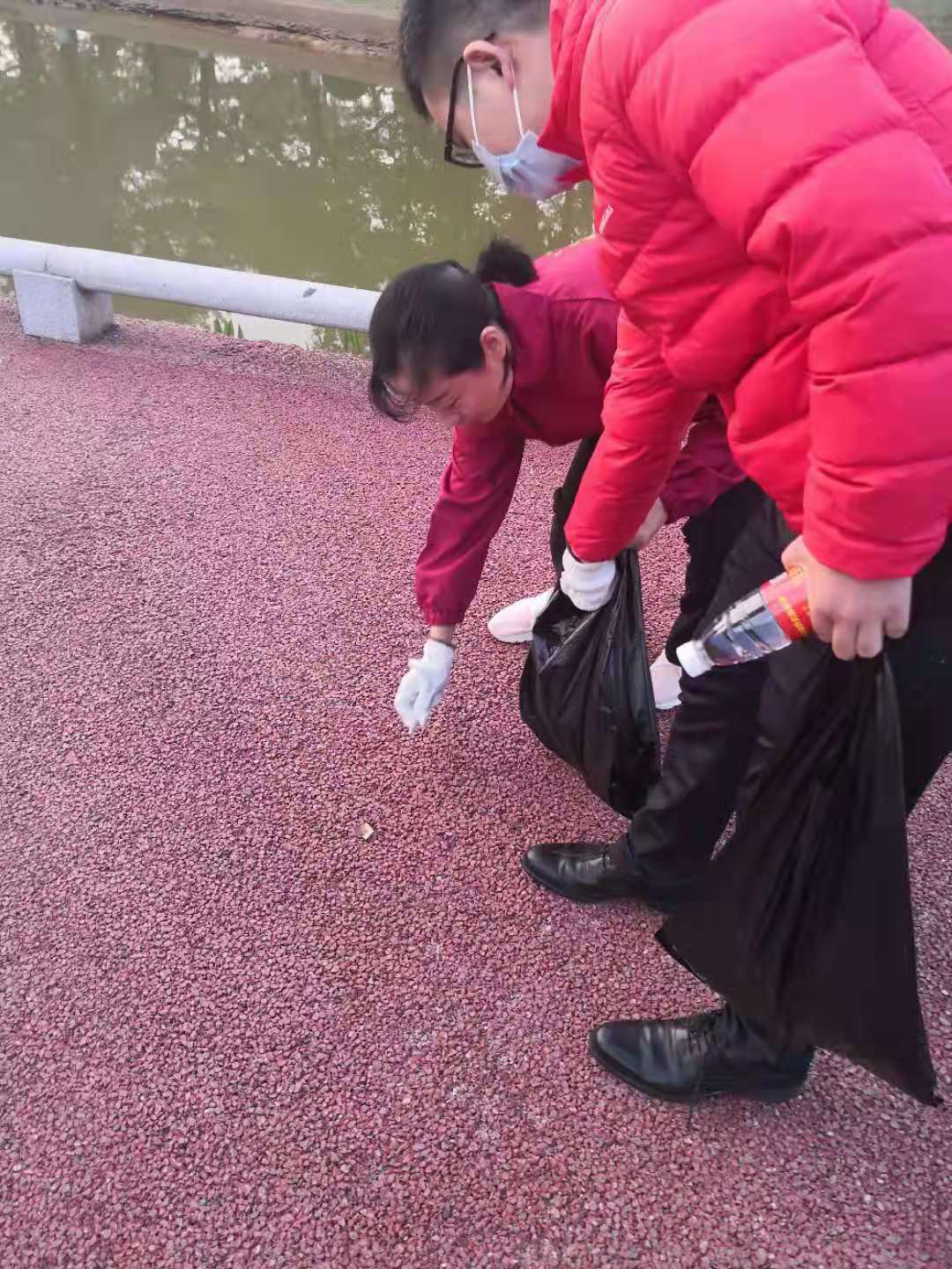 讓愛傳遞，從我們做起——佛山不銹鋼管廠家喜有沃孝德湖愛心傳遞公益活動